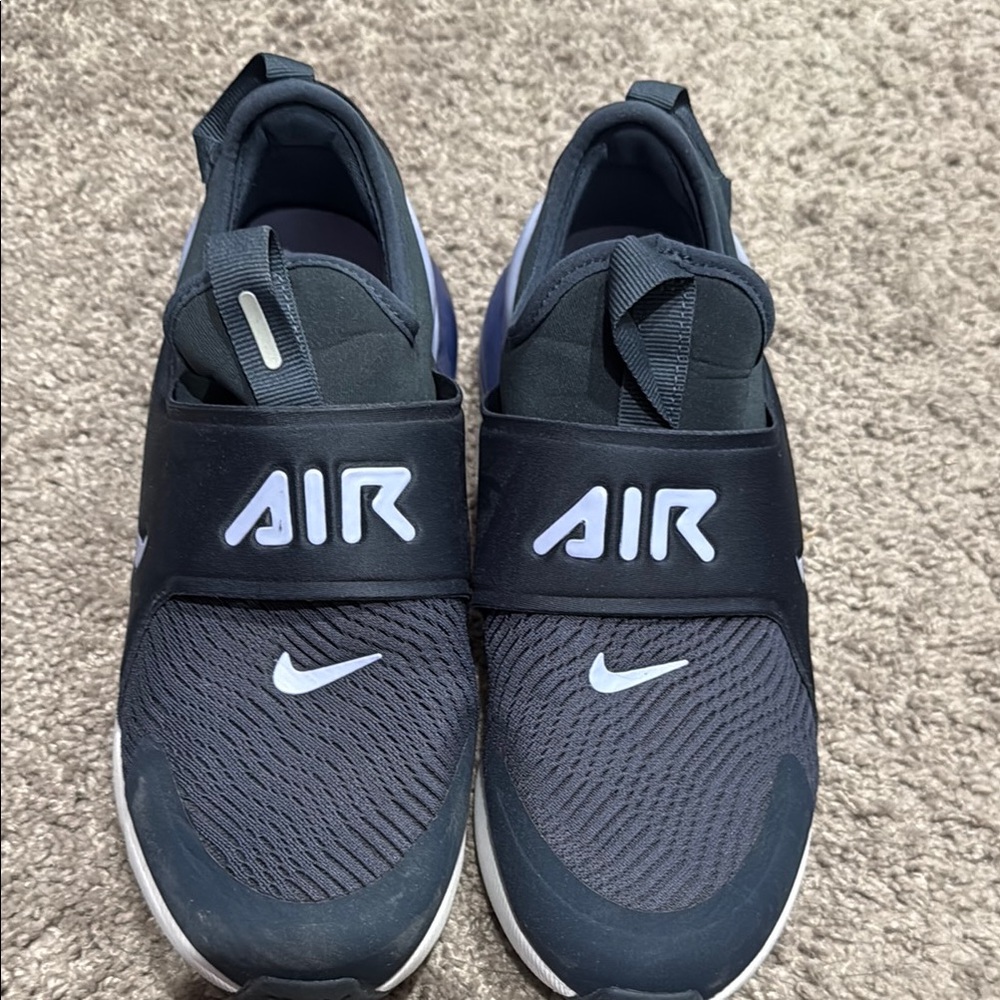 Kids Nike Air Slip-On Sneakers in Navy/purple